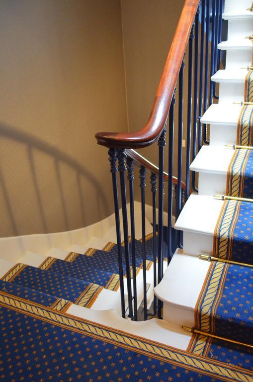 Hotel Montparnasse Daguerre Parigi Esterno foto